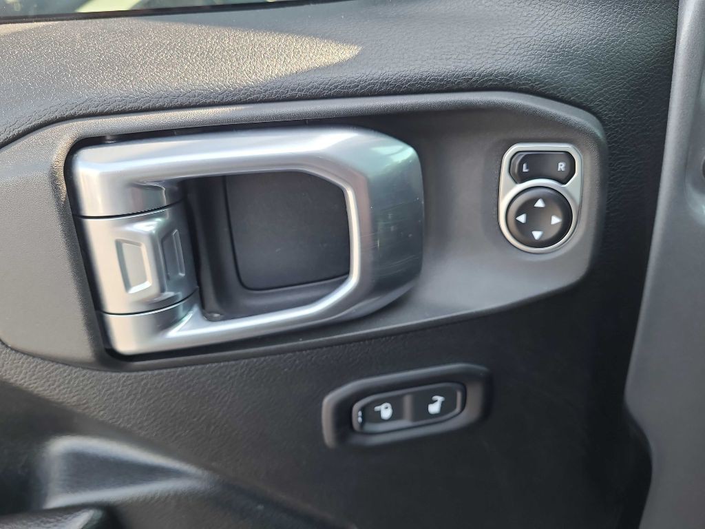 2020 Jeep Wrangler Unlimited Image 24