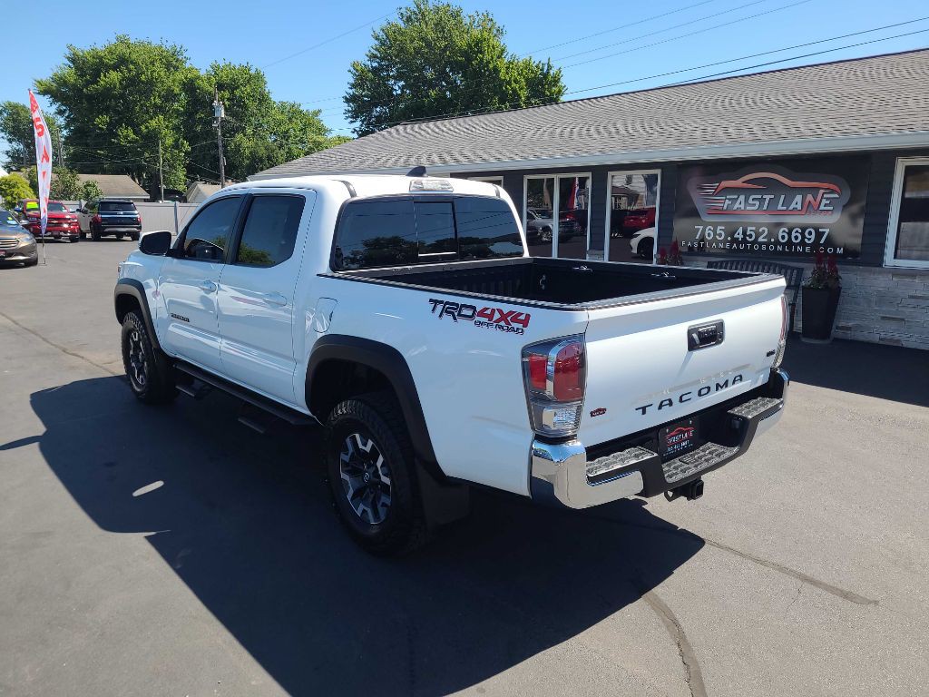 2021 Toyota Tacoma Image 3