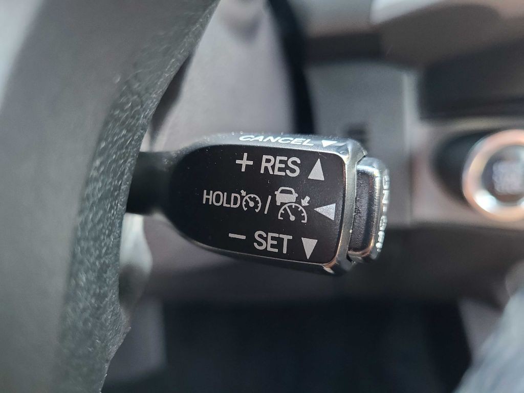 2021 Toyota Tacoma Image 21
