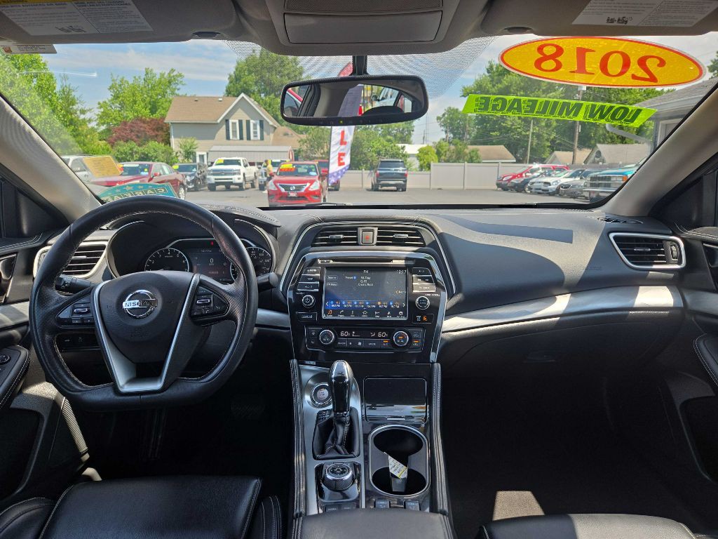 2018 Nissan Maxima Image 15