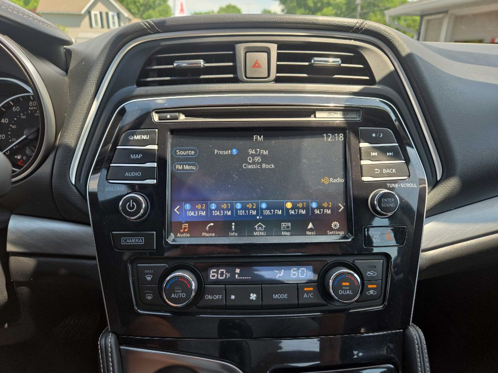2018 Nissan Maxima Image 21