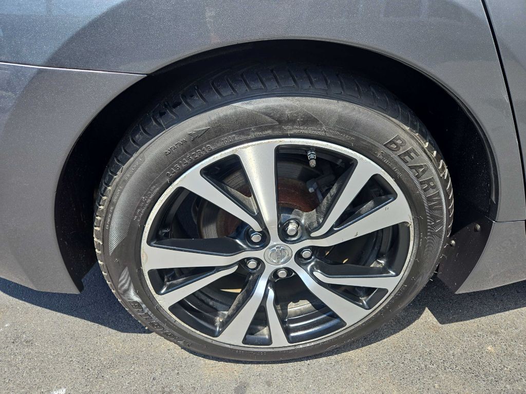 2018 Nissan Maxima Image 33