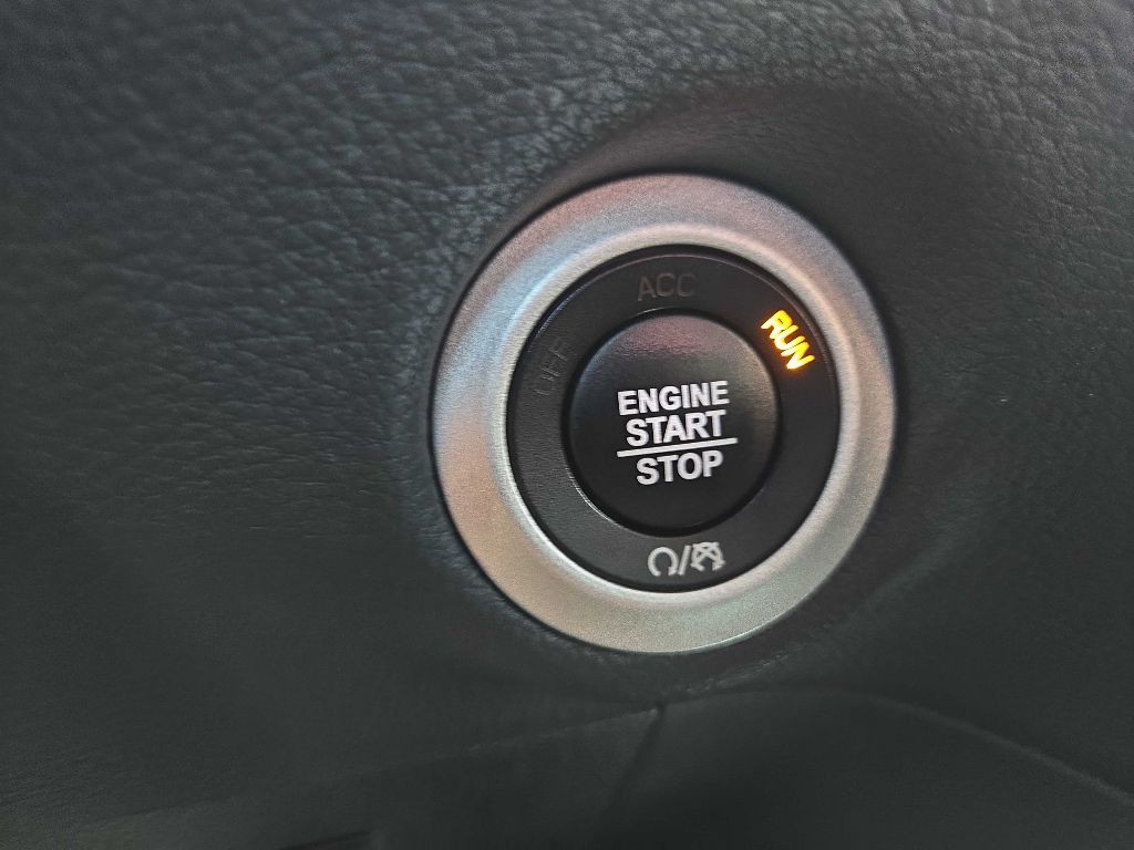 2020 Chrysler Pacifica Image 26
