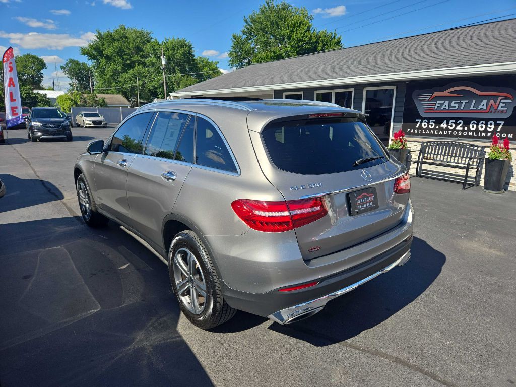 2019 Mercedes-Benz GLC-Class Image 3