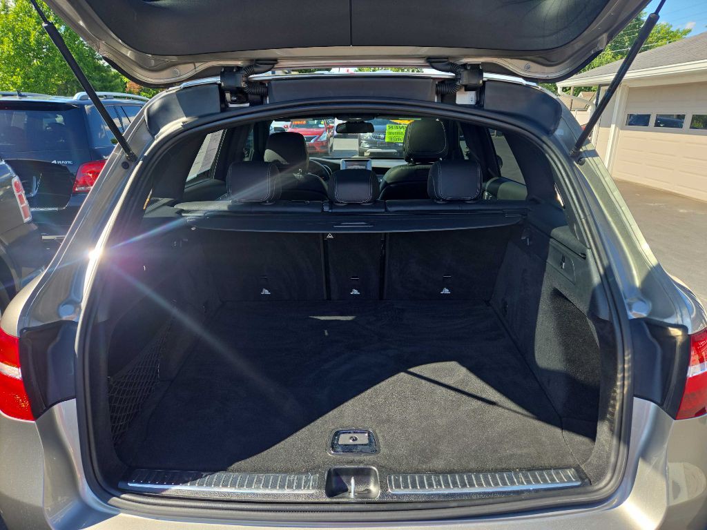 2019 Mercedes-Benz GLC-Class Image 15