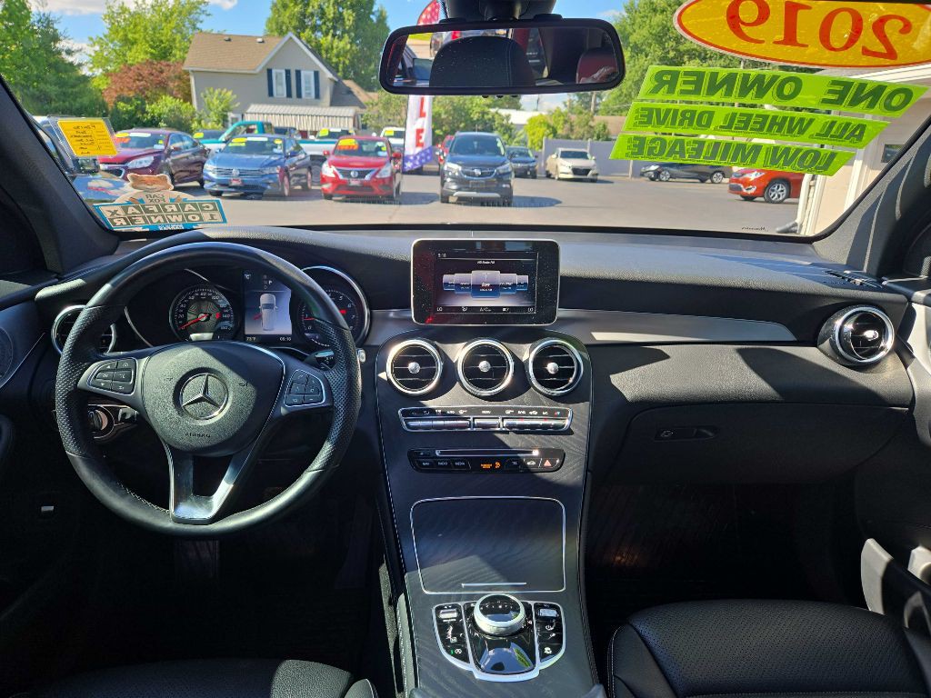 2019 Mercedes-Benz GLC-Class Image 17