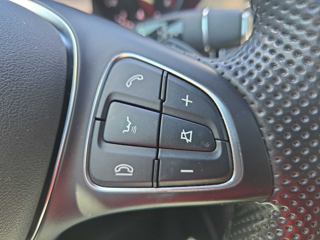 2019 Mercedes-Benz GLC-Class Image 22