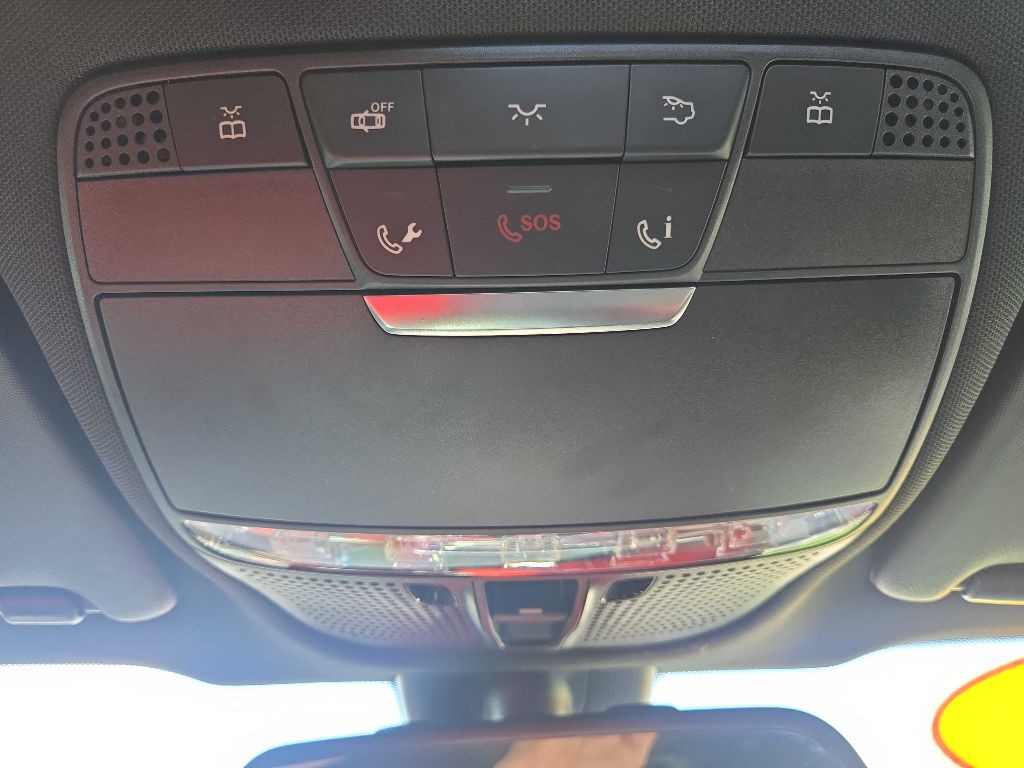 2019 Mercedes-Benz GLC-Class Image 27