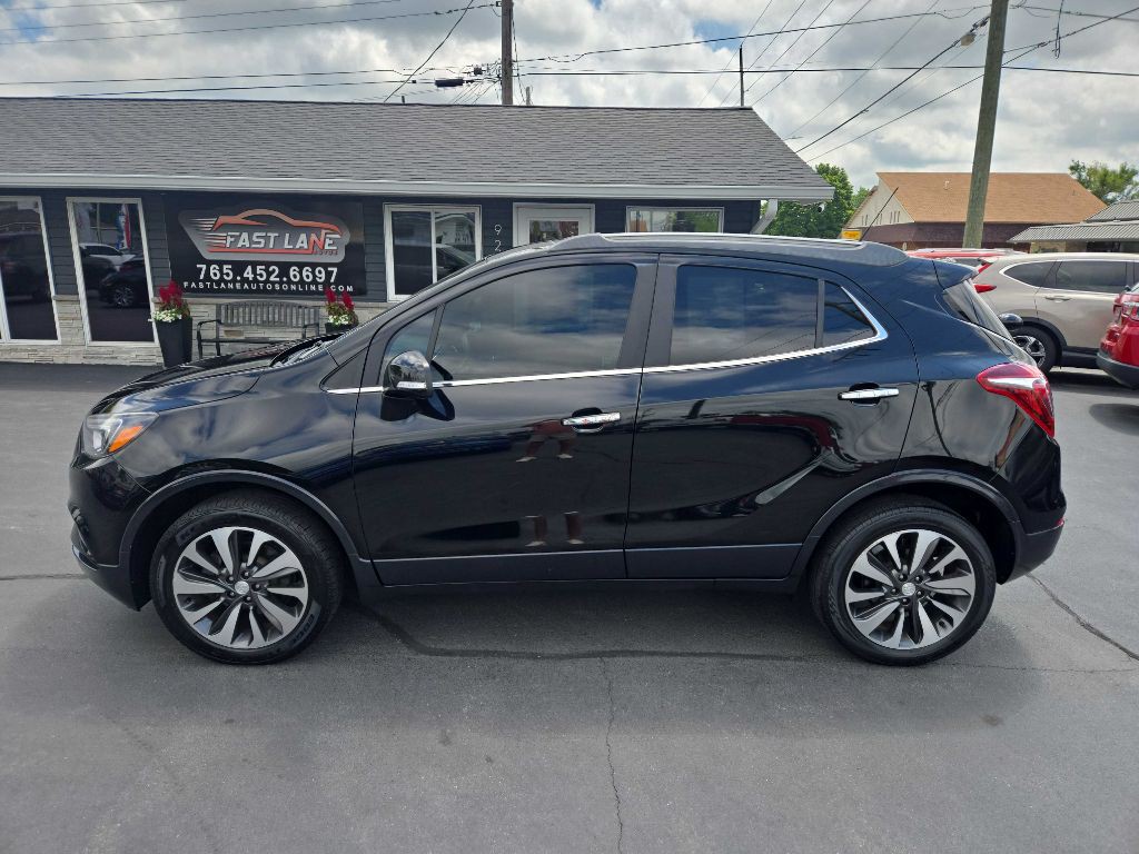 2017 Buick Enclave Image 2
