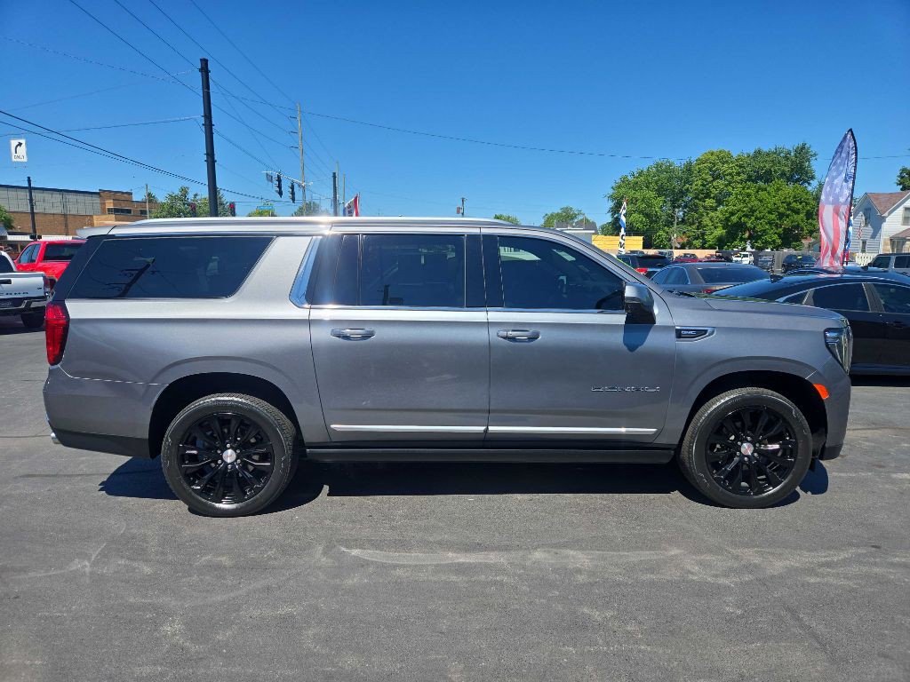 2021 GMC Yukon Image 5