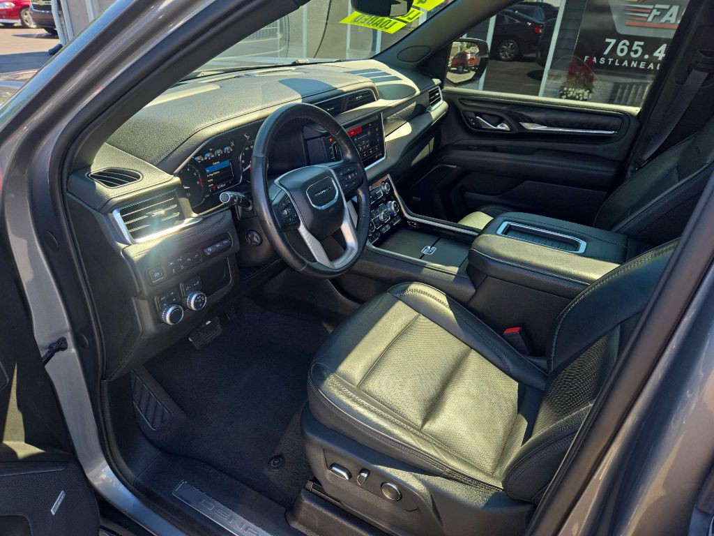 2021 GMC Yukon Image 10