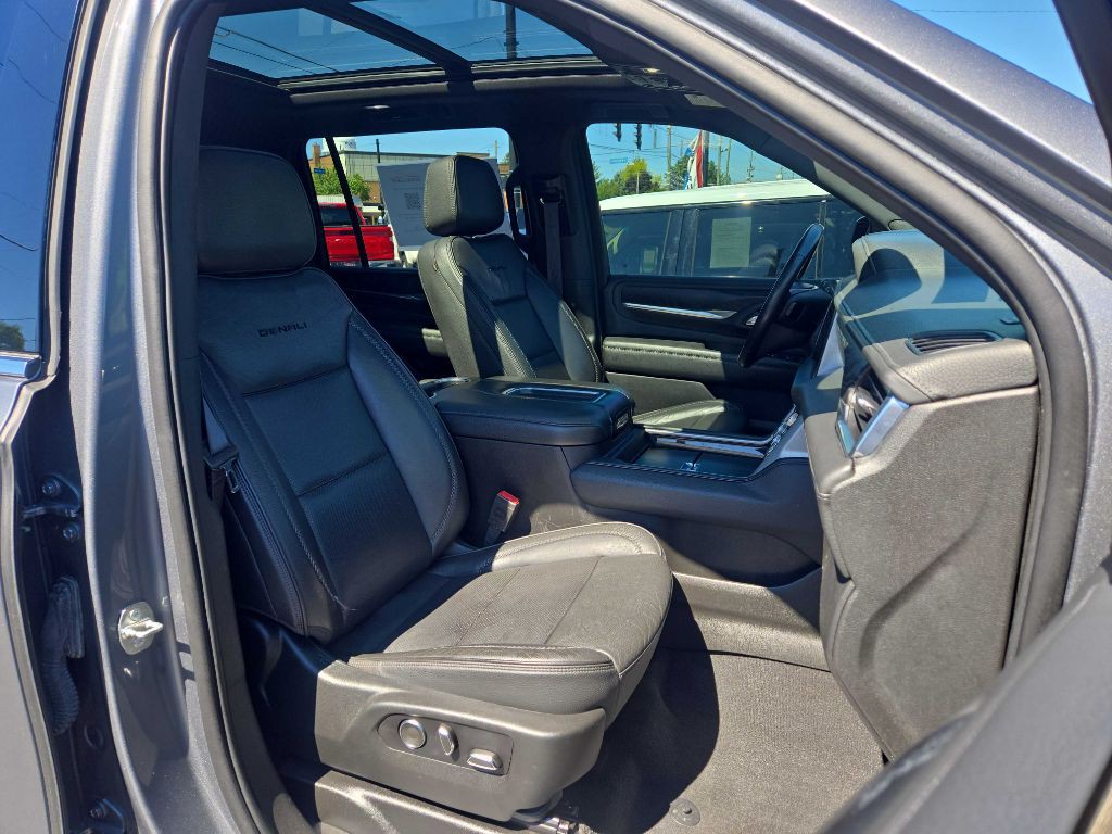 2021 GMC Yukon Image 11