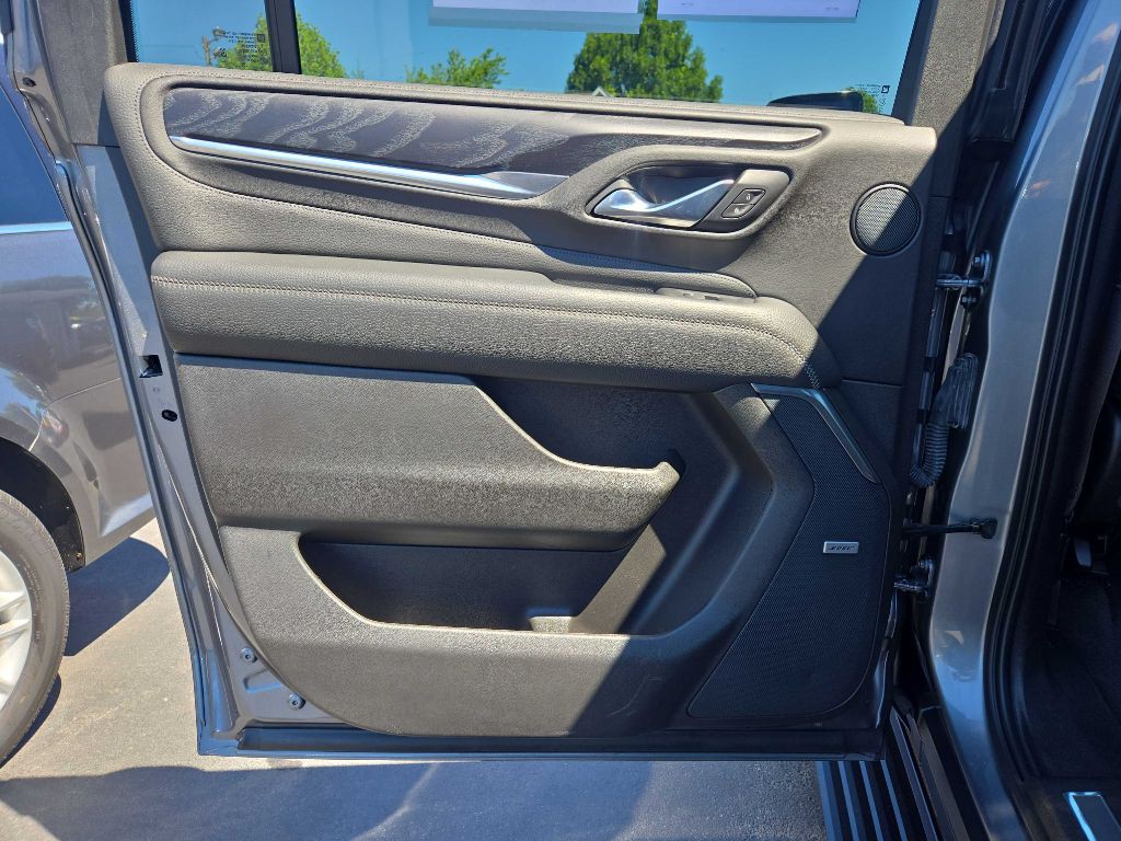 2021 GMC Yukon Image 41