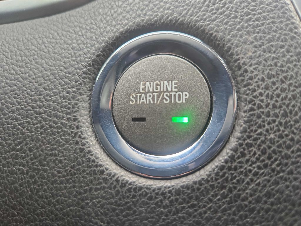 2011 Cadillac SRX Image 20
