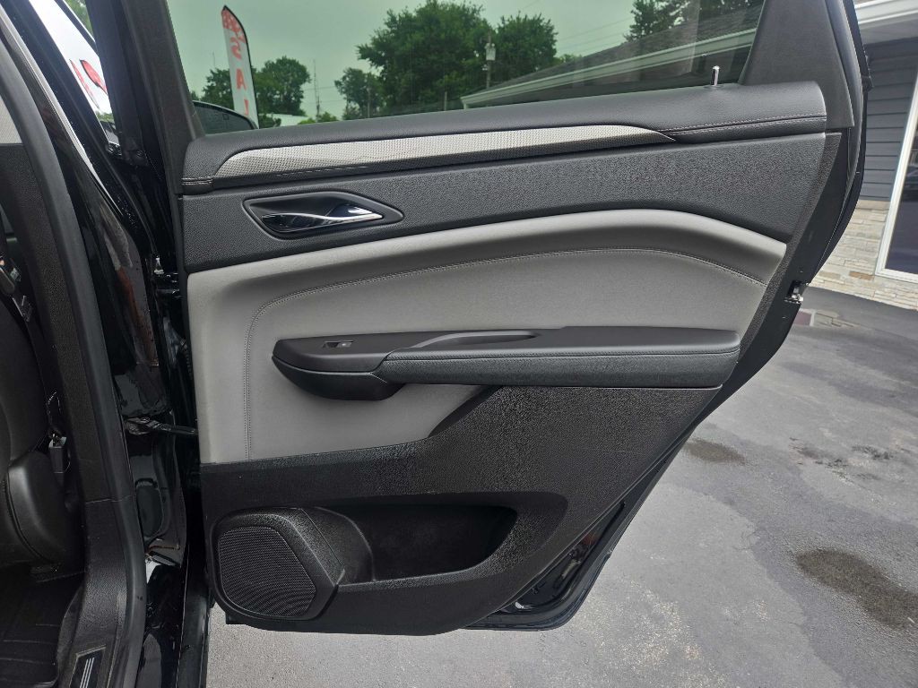 2011 Cadillac SRX Image 31