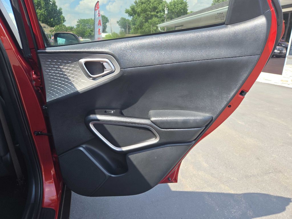 2024 Kia Soul Image 30