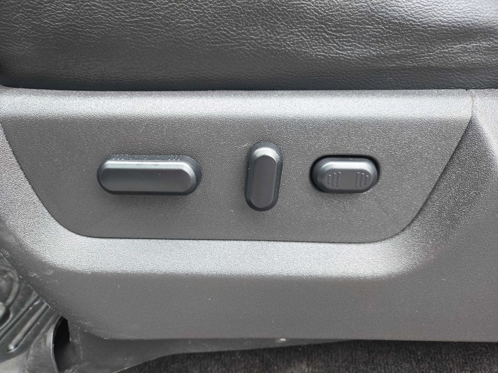 2014 Ford F-350 Image 28