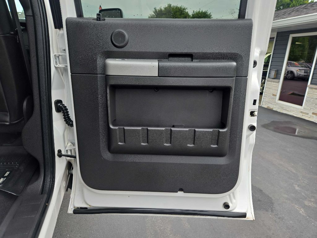 2014 Ford F-350 Image 33
