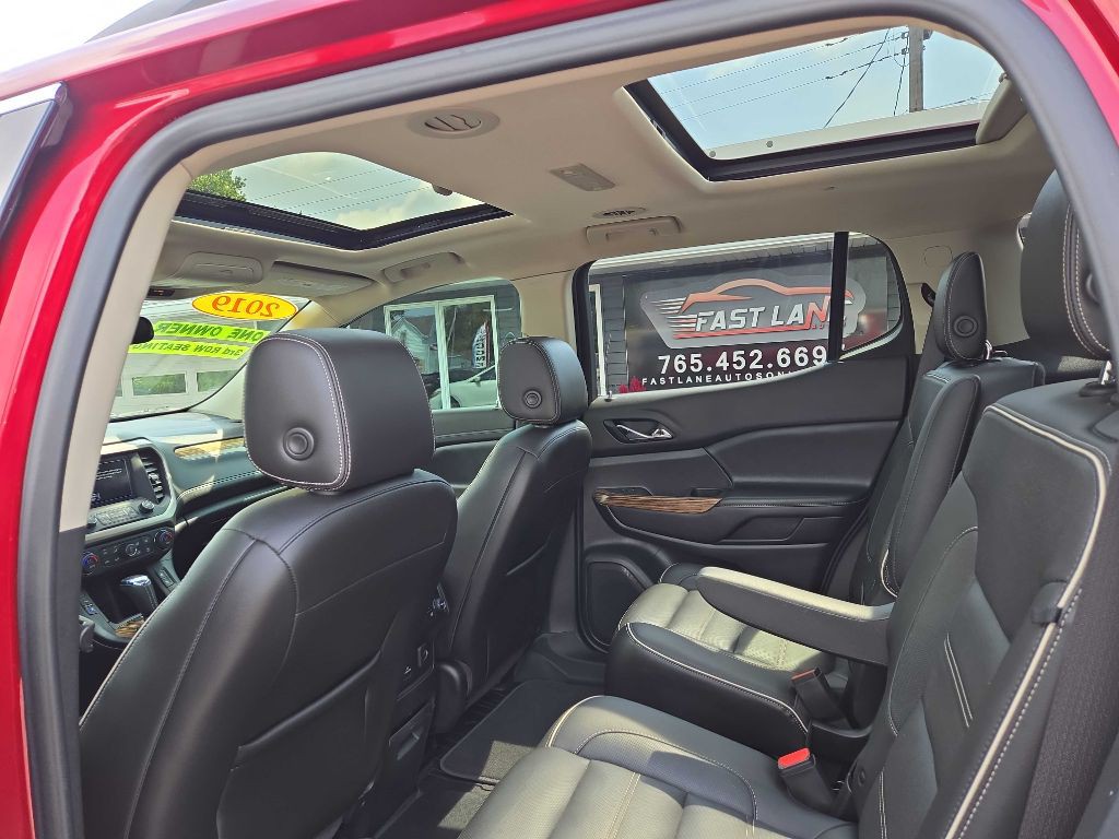 2019 GMC Acadia Image 9