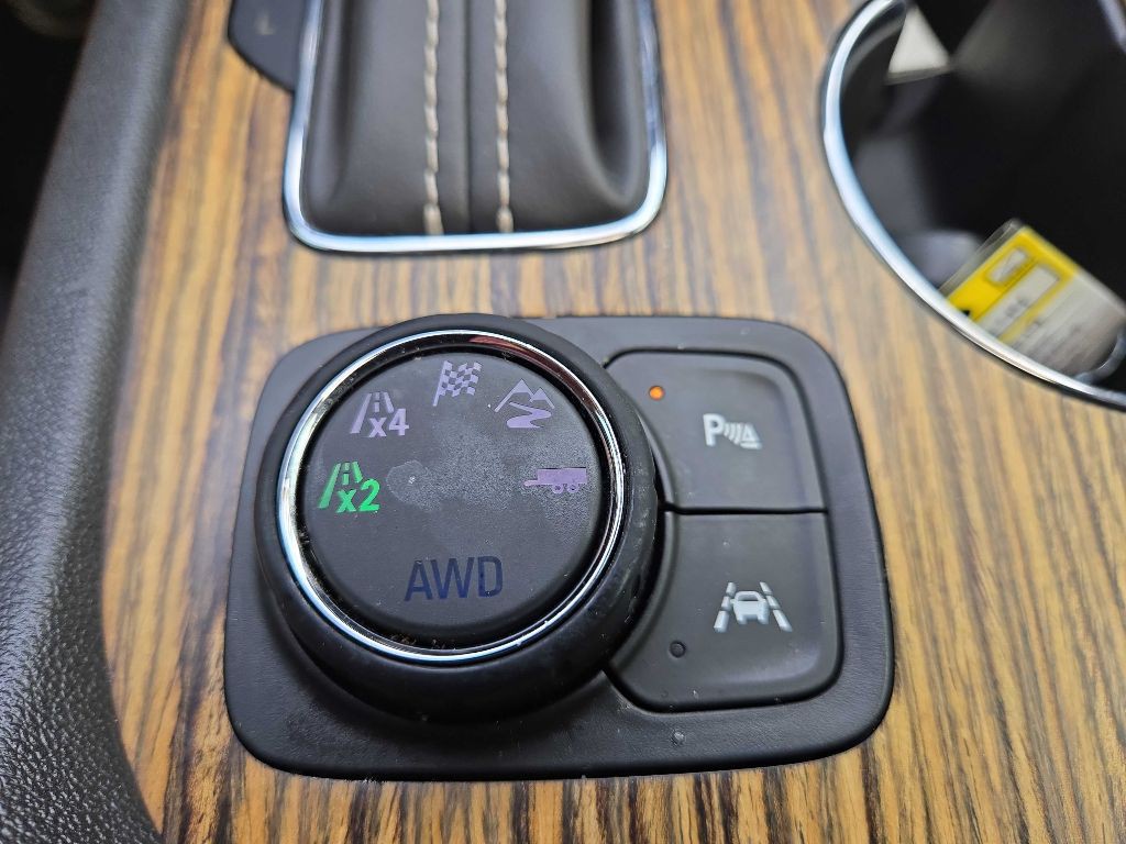 2019 GMC Acadia Image 30