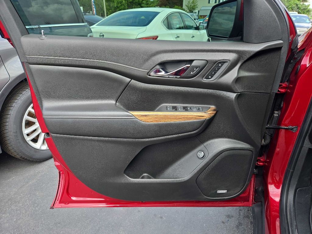 2019 GMC Acadia Image 38