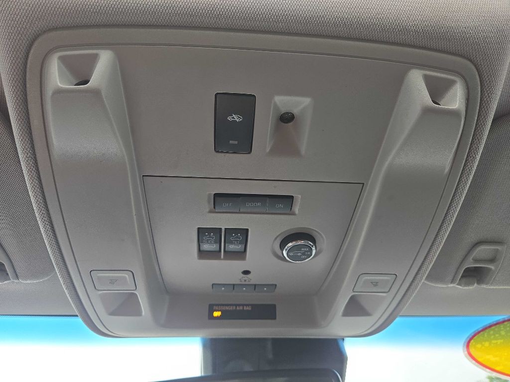 2016 Chevrolet Tahoe Image 37