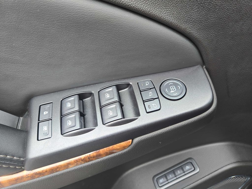 2016 Chevrolet Tahoe Image 41