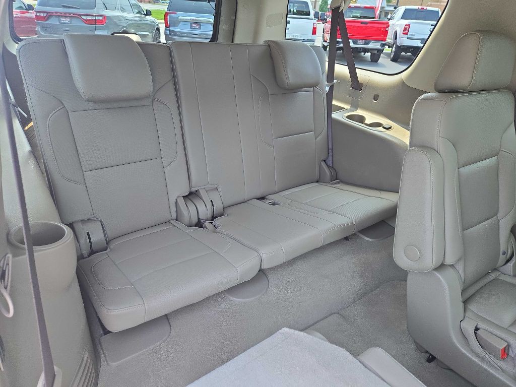 2020 Chevrolet Suburban Image 15