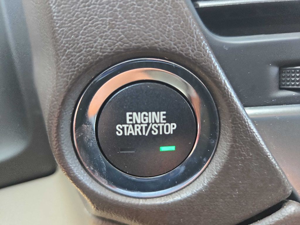 2020 Chevrolet Suburban Image 29