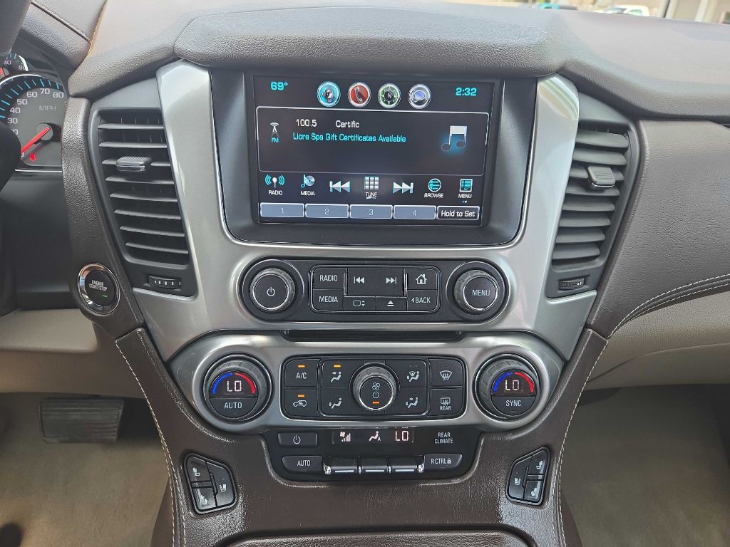 2020 Chevrolet Suburban Image 30