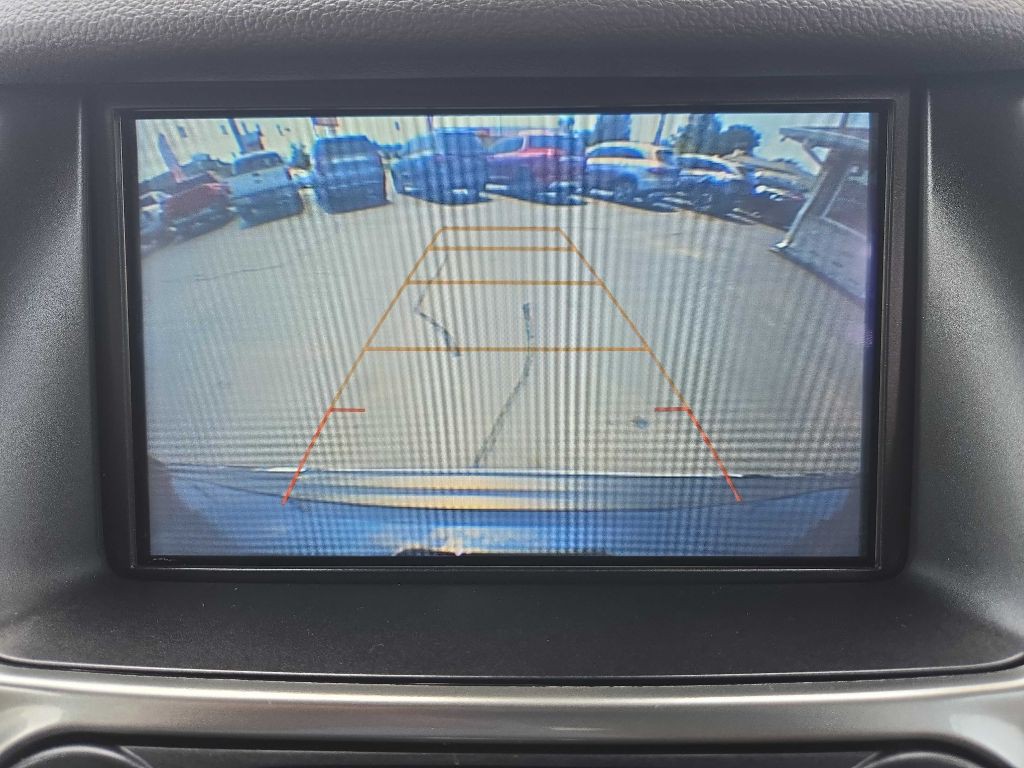 2020 Chevrolet Suburban Image 32