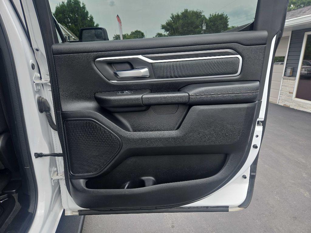 2021 RAM 1500 Image 37