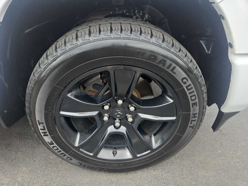 2021 RAM 1500 Image 41
