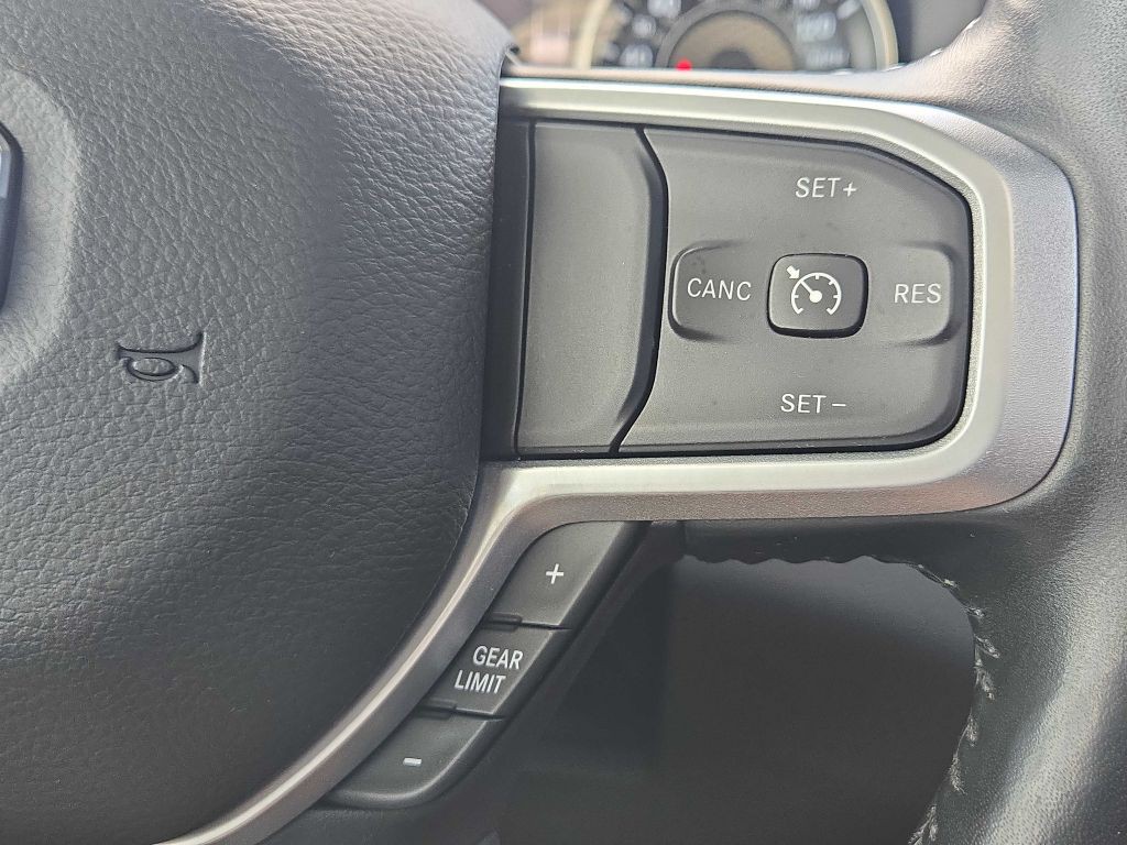 2020 RAM 1500 Image 24