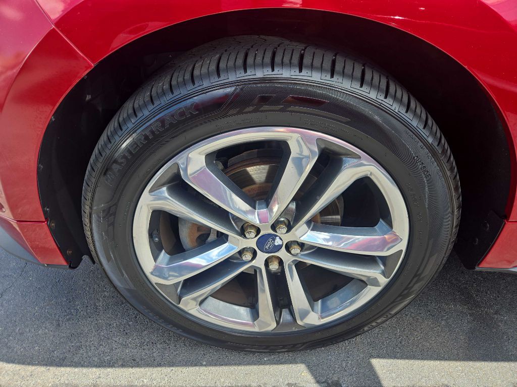 2015 Ford Edge Image 40