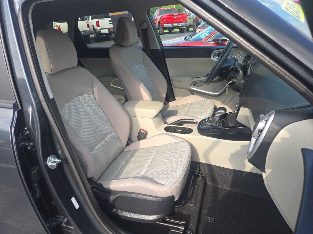 2025 Kia Soul Image 11