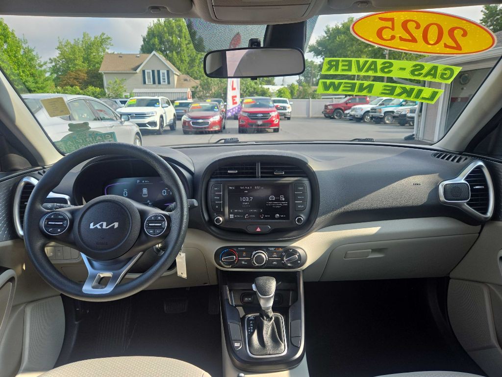 2025 Kia Soul Image 16
