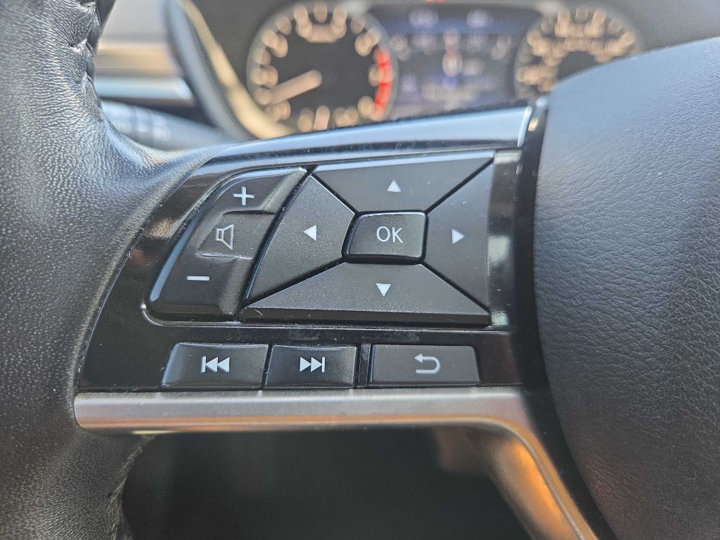 2019 Nissan Altima Image 21