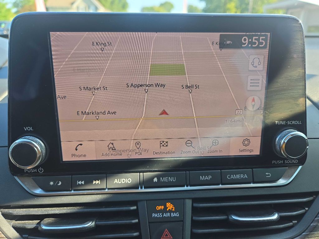 2019 Nissan Altima Image 24