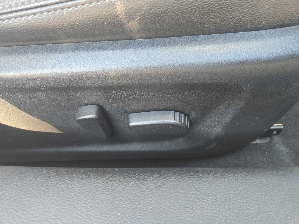 2019 Nissan Altima Image 32