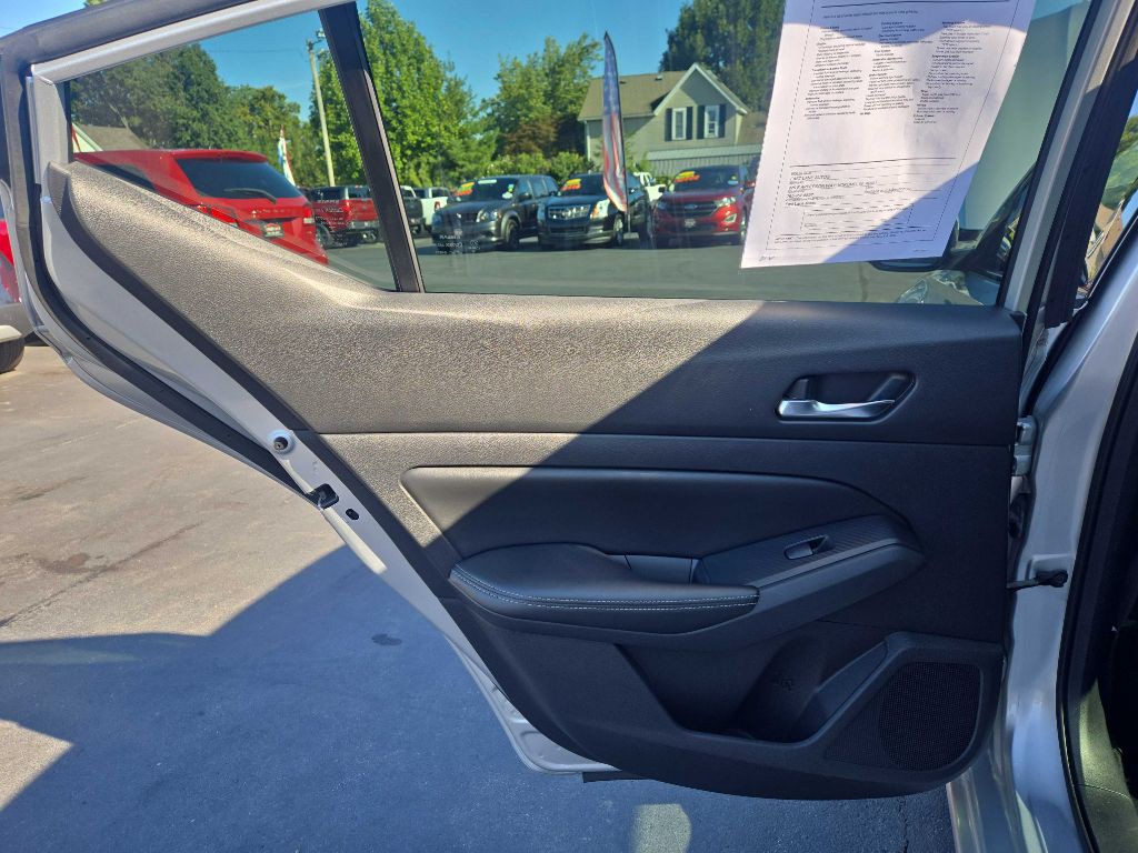 2019 Nissan Altima Image 35