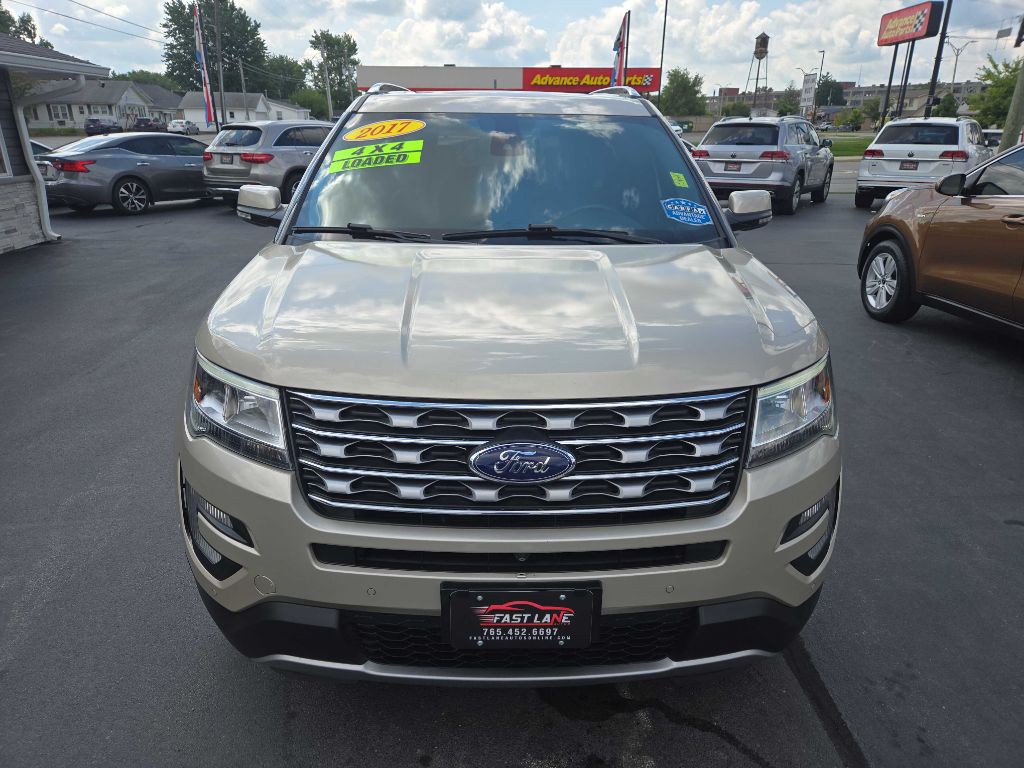 2017 Ford Explorer Image 8