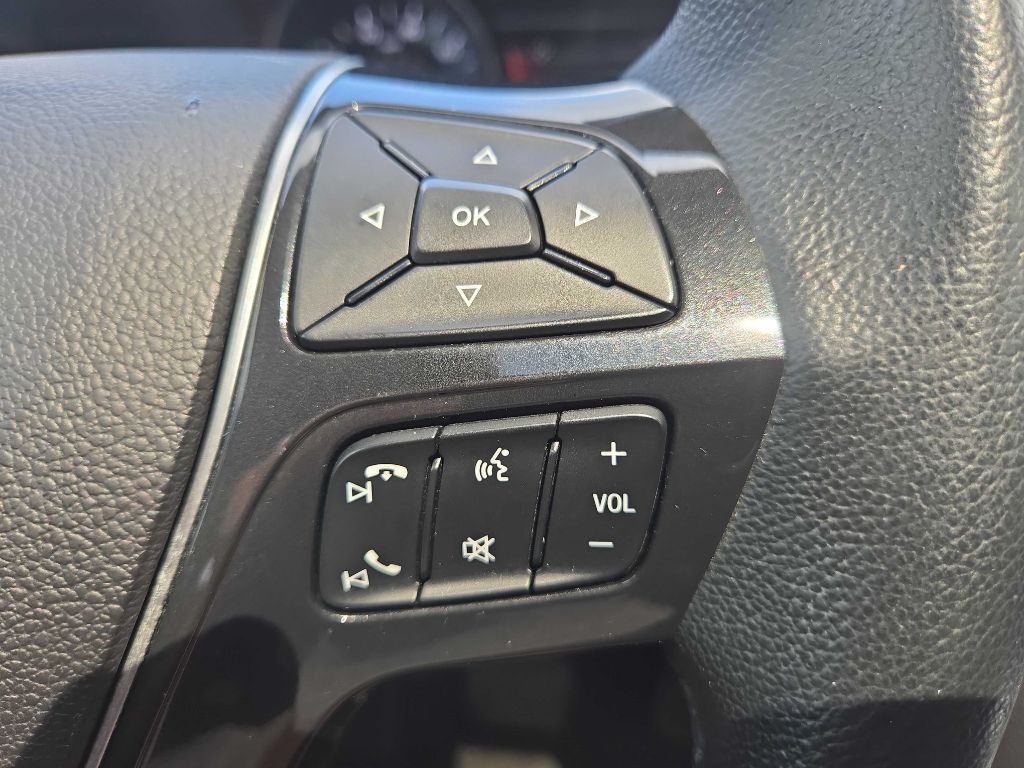 2017 Ford Explorer Image 25