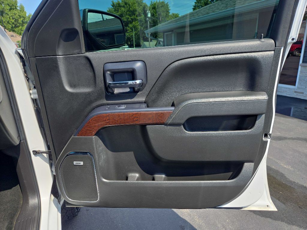 2014 GMC Sierra Image 32