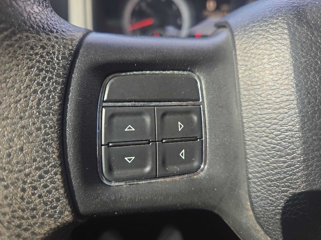 2015 RAM 1500 Image 17