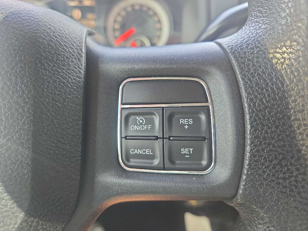 2015 RAM 1500 Image 18