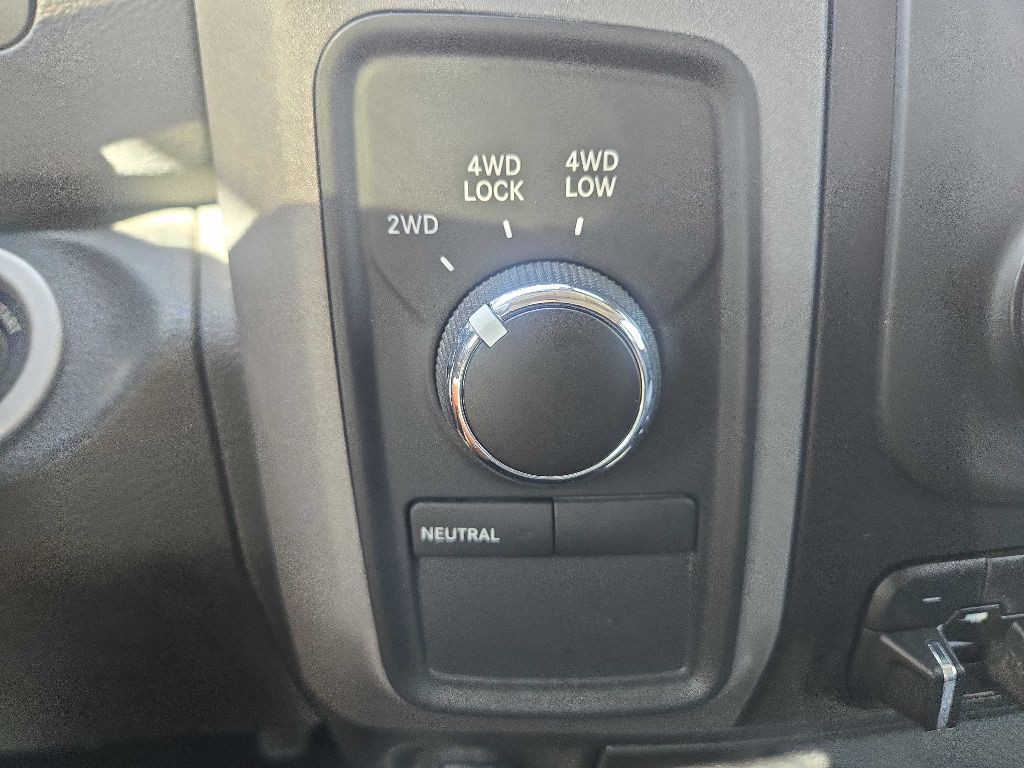 2015 RAM 1500 Image 19