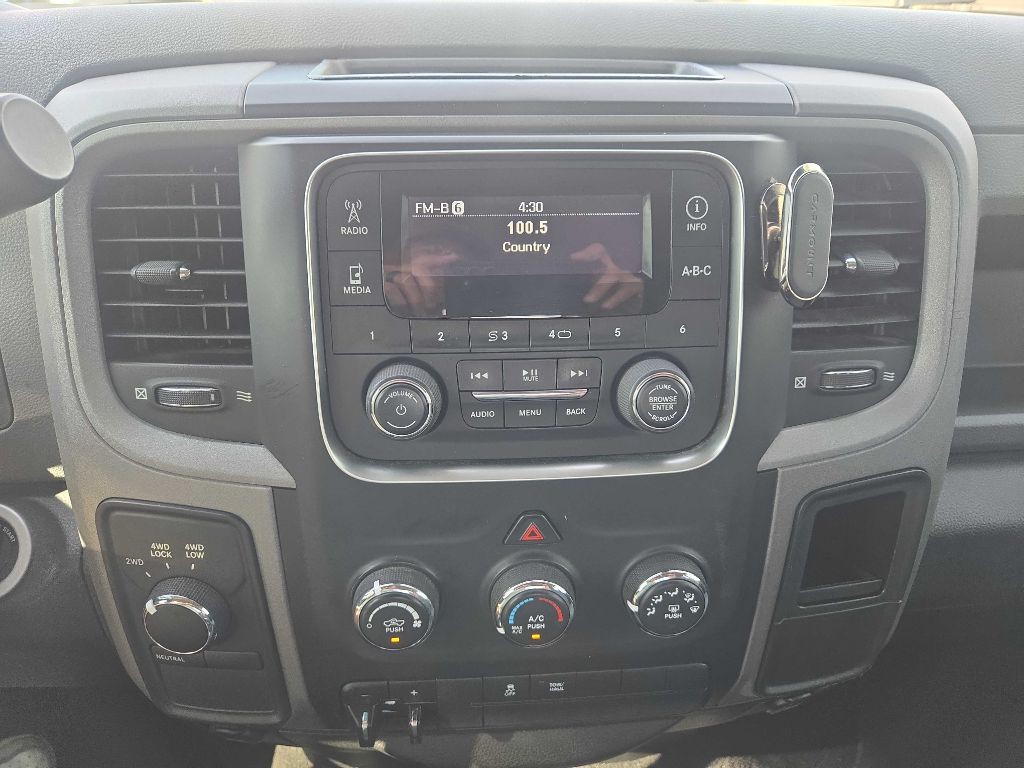 2015 RAM 1500 Image 21