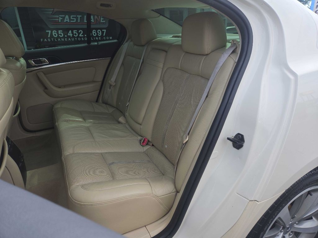 2009 Lincoln MKS Image 12