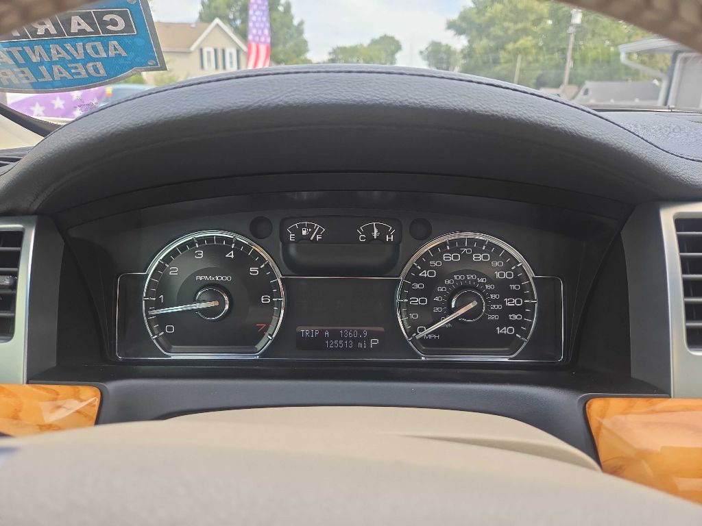 2009 Lincoln MKS Image 16